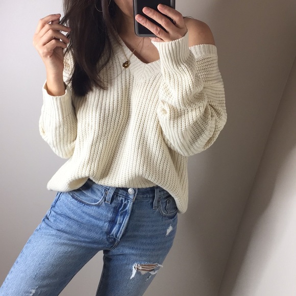 Sweaters - Oversized Lace up back chunky sweater
